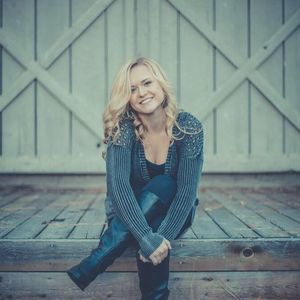 Meet your Posher, Alexandria